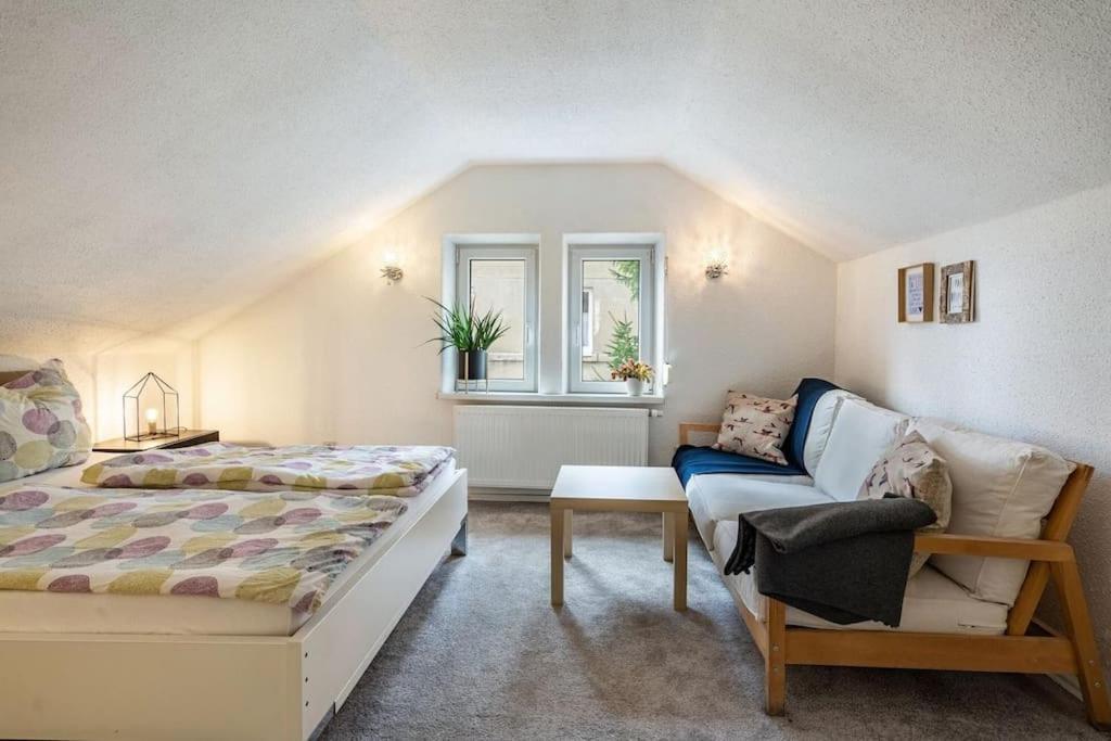 Blick Ueber Dresden - Terrasse - 3 Zimmer - Modern Renoviert Εξωτερικό φωτογραφία